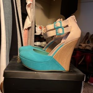 SOLD Valera-wedge heels NEW